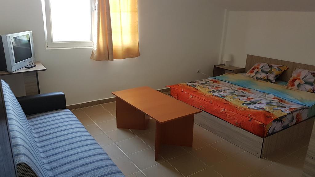 Soliday Apartment Vama Veche Ngoại thất bức ảnh